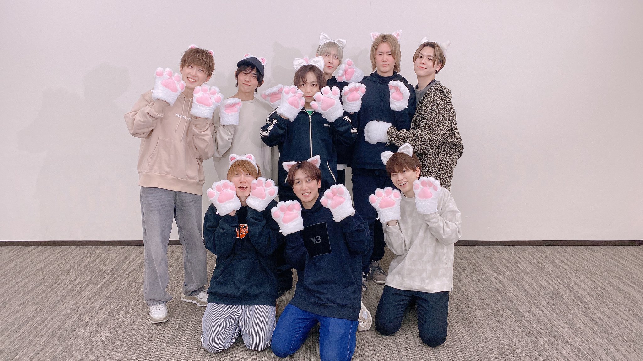 MeseMoa. アクリルスタンド、キーホルダー、缶バッジ MeseMoa. アクリルスタンド、キーホルダー、缶バッジ