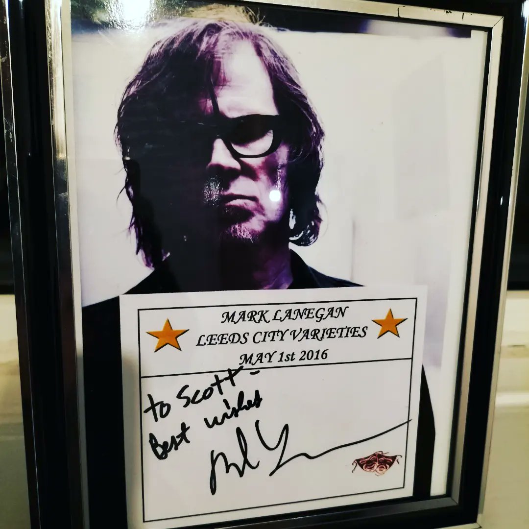 One year since we lost The Night Porter. So glad I got to see the big man.💔💔💔💔 'If tears were liquor, I'd have drunk myself sick!' @marklanegan #marklanegan #screamingtrees