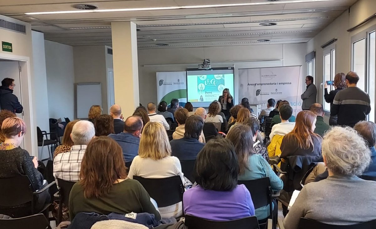 #Globalleida | Avui ha tingut lloc al @ParcAgrobiotech la jornada #VadeNetworking de #Ponent 📍

🙋✅ 60 persones empresàries i emprenedores hi han participat en un acte dinamitzat per <a href="/MonicaVentas/">Mónica Mendoza #Ventas</a> 

#laforçadelesempreses #promocioeconòmica
