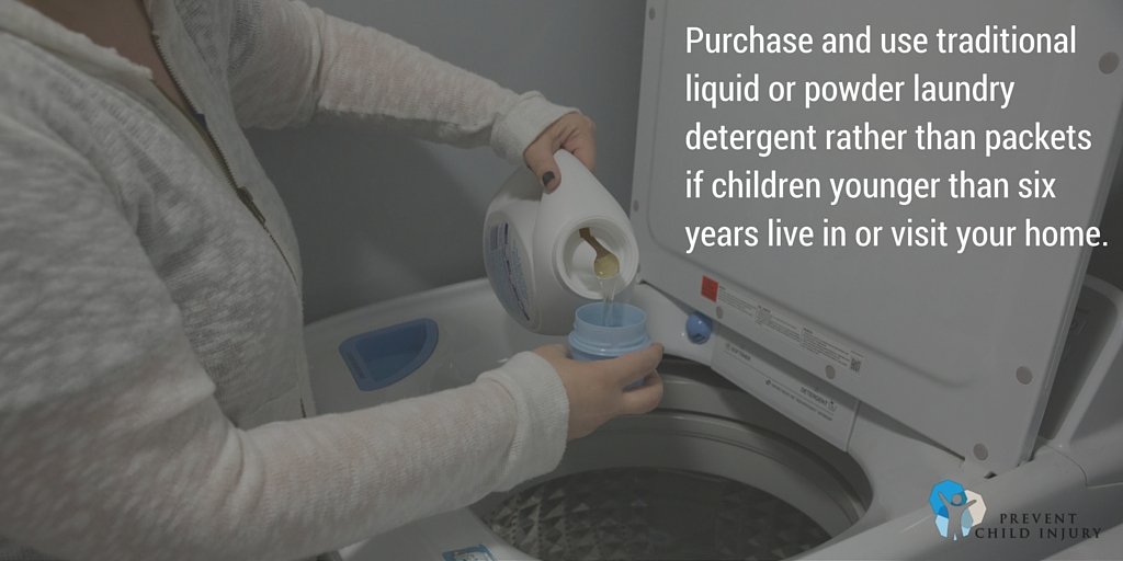 JHCCTraumaBurn's tweet photo. There’s a safer alternative to #laundrypackets: use regular liquid or powder detergent instead. https://t.co/1s98LUDPYP