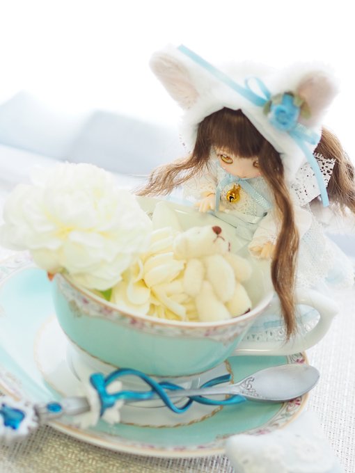 ティーカップの中からくまさんを発見おもちちゃん
#たんちっ子 #ろーらん服 