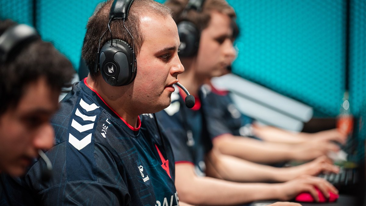 Astralis League of Legends tweet media