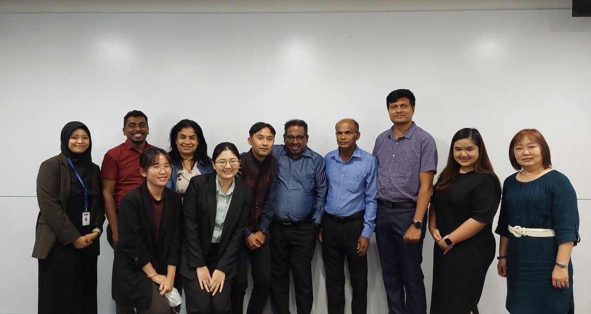 HITAP_Thailand's tweet photo. This afternoon @HITAP_thailand was invited to speak about overview of #HTA, #NLEM and #UCBP by @IhppThailand and colleagues from @MoH_SriLanka. We also had an engaging exercise of budget allocation prioritisation.
Looking forward for future collaboration! https://t.co/pAWils3ocw