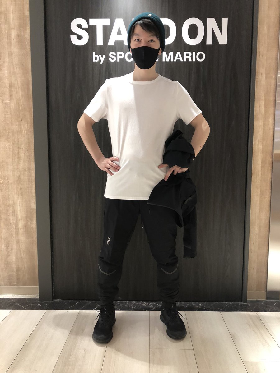 spmariosato's tweet photo. オンランニングコーデ
#On #onfriends #wetherjacket #sports #ランニング #running #トレーニング #training #ランニング好きな人と繋がりたい #クラウドストラトス #防寒
商品の購入は是非プロフィールのURLからお願いします🙇 https://t.co/tXJfaZwZR3