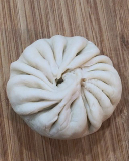 ConcordLibrary's tweet photo. For #CatalogToKitchen, Samantha made “Steamed Buns” from @TonyTan53’s 2017 Hong Kong: Food City. Check out this book to learn about Hong Kong cuisine and dim sum favorites! Borrow it: https://t.co/sIxTiu38Kr @TownofConcordMA https://t.co/XyyuquhfEJ