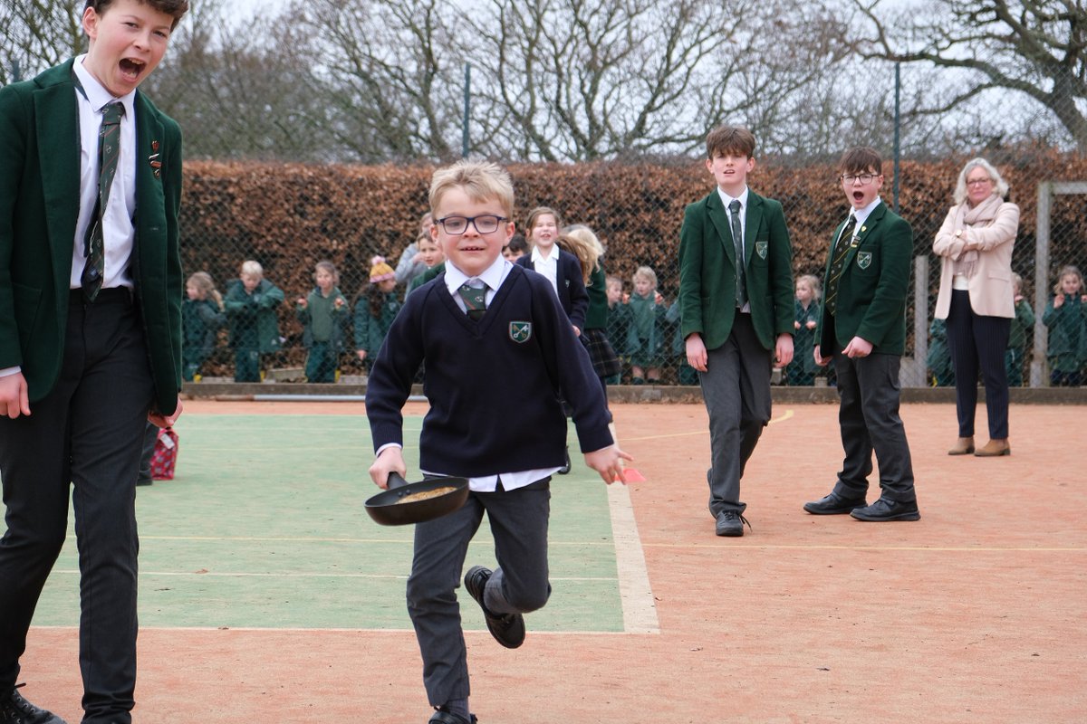 St Peter's Preparatory School, UK tweet media