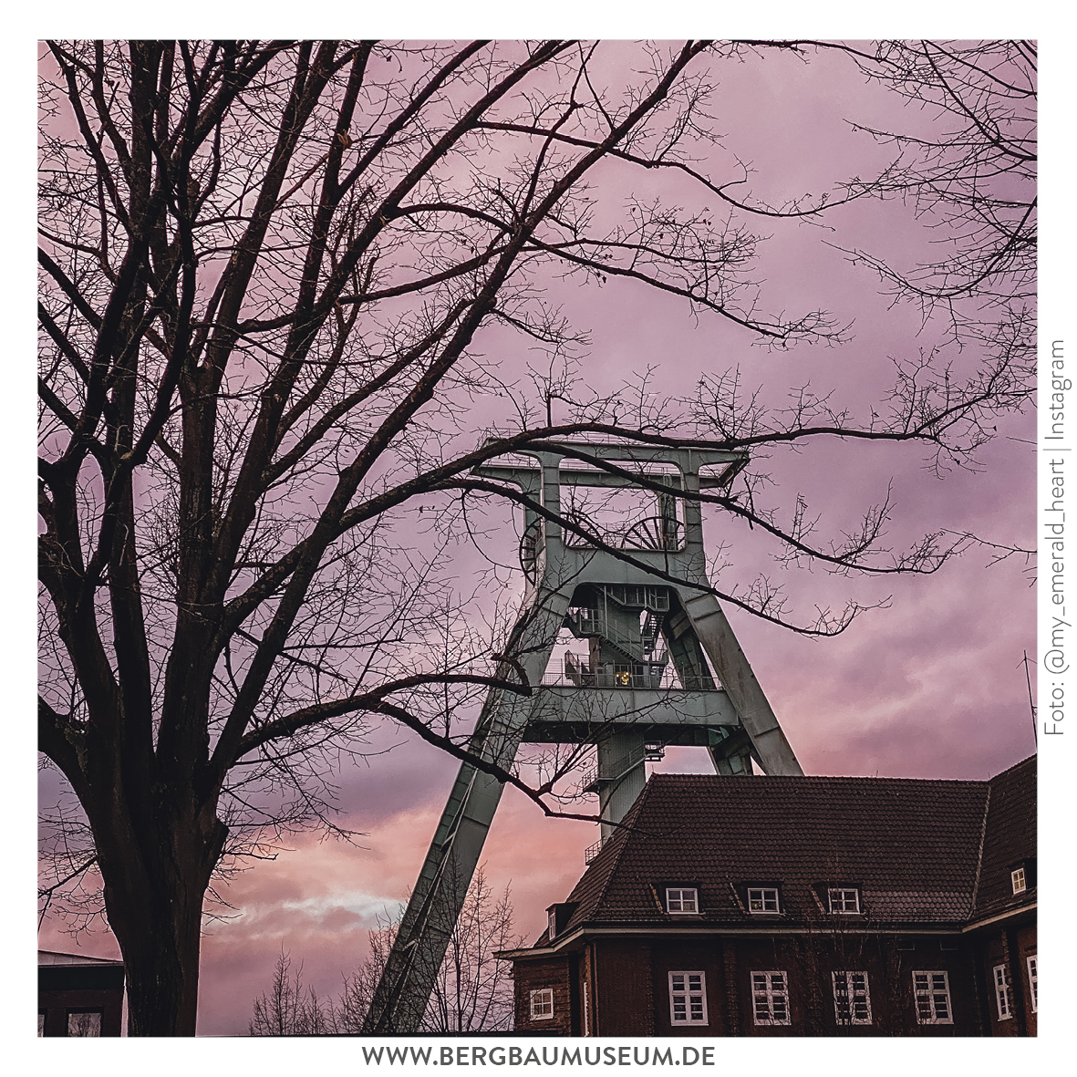 dbmbochum's tweet photo. Unser #FotoDesMonats Februar ist ein #TraumInRosa &amp; stammt von @my_emerald_heart (Insta). Es zeigt unser #Fördergerüst vor einem #Abendhimmel mit Wolken wie rosa Zuckerwatte. Danke für das tolle Bild! 
Wenn Ihr auch #FotoDesMonats werden möchtet, taggt uns mit #DBMBOSpots. #DBMBo https://t.co/HvbEAiujiZ