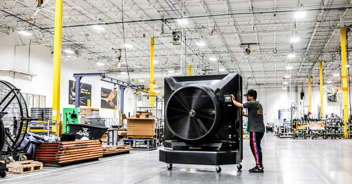 bigassfans's tweet photo. The Cool-Space 500 is bigger than you think. Trust us. #SwampCooler #BigFan https://t.co/dUadT22MQ8