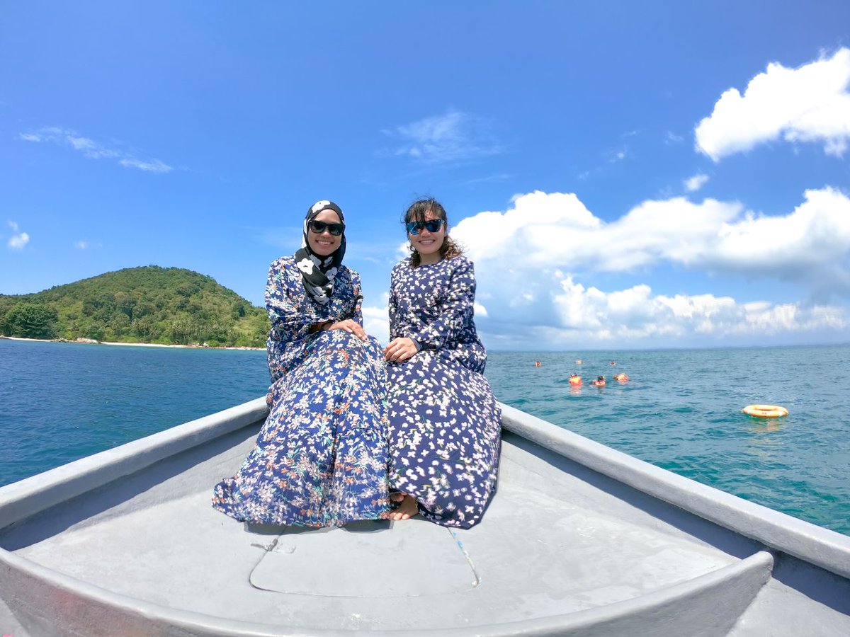 sillslyna's tweet photo. Yang tiada plan hujung minggu ni, Jom datang Mersing! 
Lepak chill-chill sambil tambah koleksi gambar OOTD korang. 
Nah sis belanja port cantik untuk kaki OOTD  😍

💰RM140 (DAY TRIP)
📌Fullboard Package!

📍Pulau² di Mersing, Johor jerrr

📞 https://t.co/q7FE91wsb1 https://t.co/ds1dIyqxmd