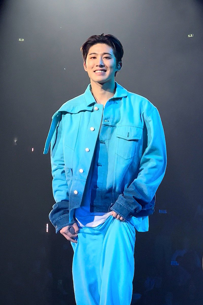 iris42220644's tweet photo. When my eyes are on you
숨 막힐듯한 전율
#김한빈 #비아이
#HANBIN 
#MIKFESTIVALPARIS https://t.co/URg9x9w18t