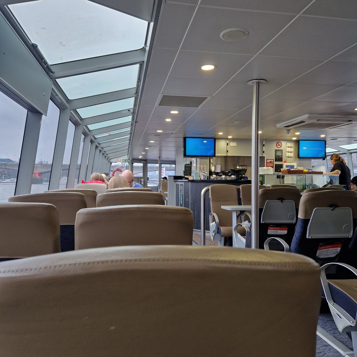 If you're traveling from Central London to the O2 today and you're not a fan of the tube, then try UberBoat! You can catch it from several different piers including Embankment. Look for the Eastbound route to "North Greenwich" and it will drop you right by the O2 Arena! - Ellie💭