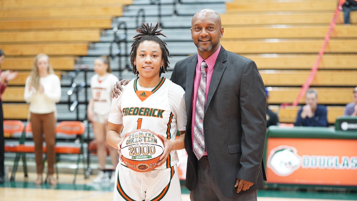 Congratulations Jermyra Christian <a href="/jermyra15/">Jermyra Christian</a> on scoring your 2000 career point