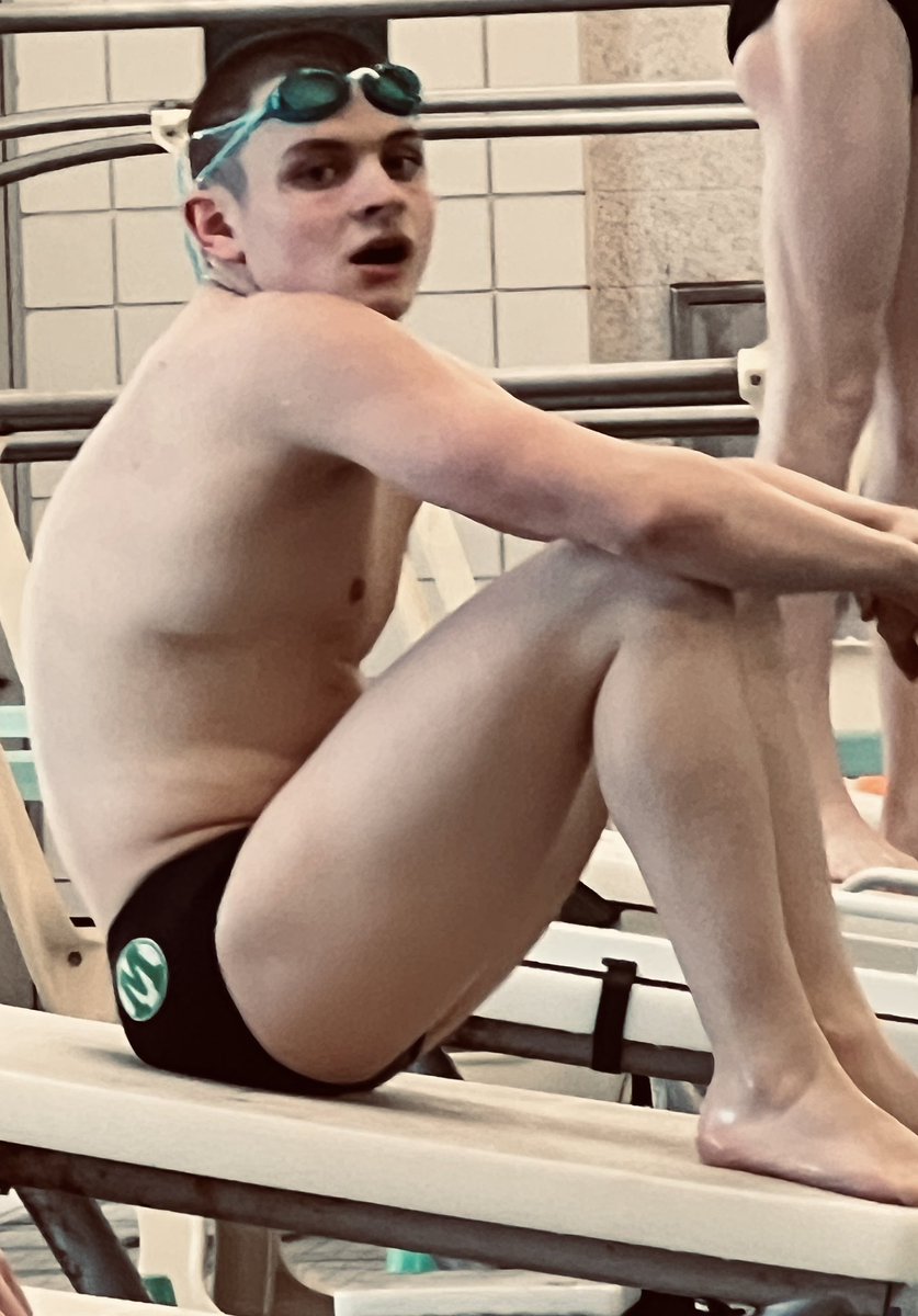 BeesSwimming's tweet photo. Another productive day….#letthemknow🐝 #fastfebruary https://t.co/VdlEkbFS2l