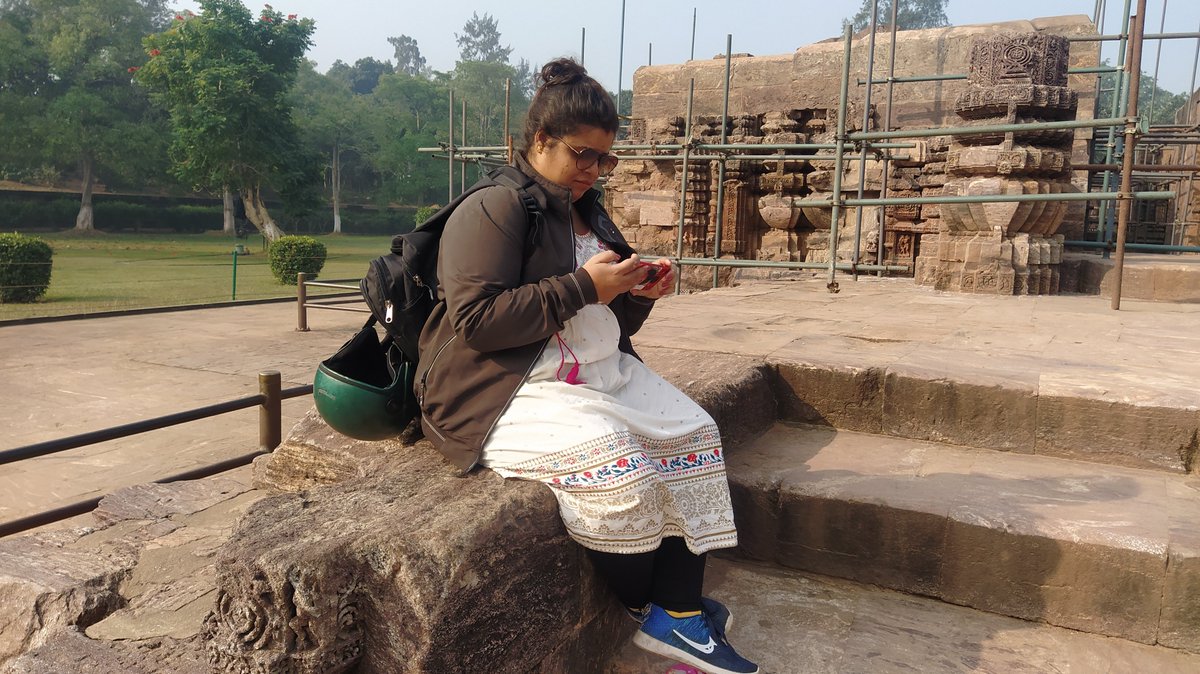 Visited Odisha of the city of Secret temples in Odisha, an Incredible Indian city tour of Konark
#odishabuzz
#odishahandloom
#foodiesofodisha
#odishastreetphotography
#odishashines
#instaodisha
#odishaigers
#discoverodisha
#travelodisha
youtu.be/RV4VbC6ssk0