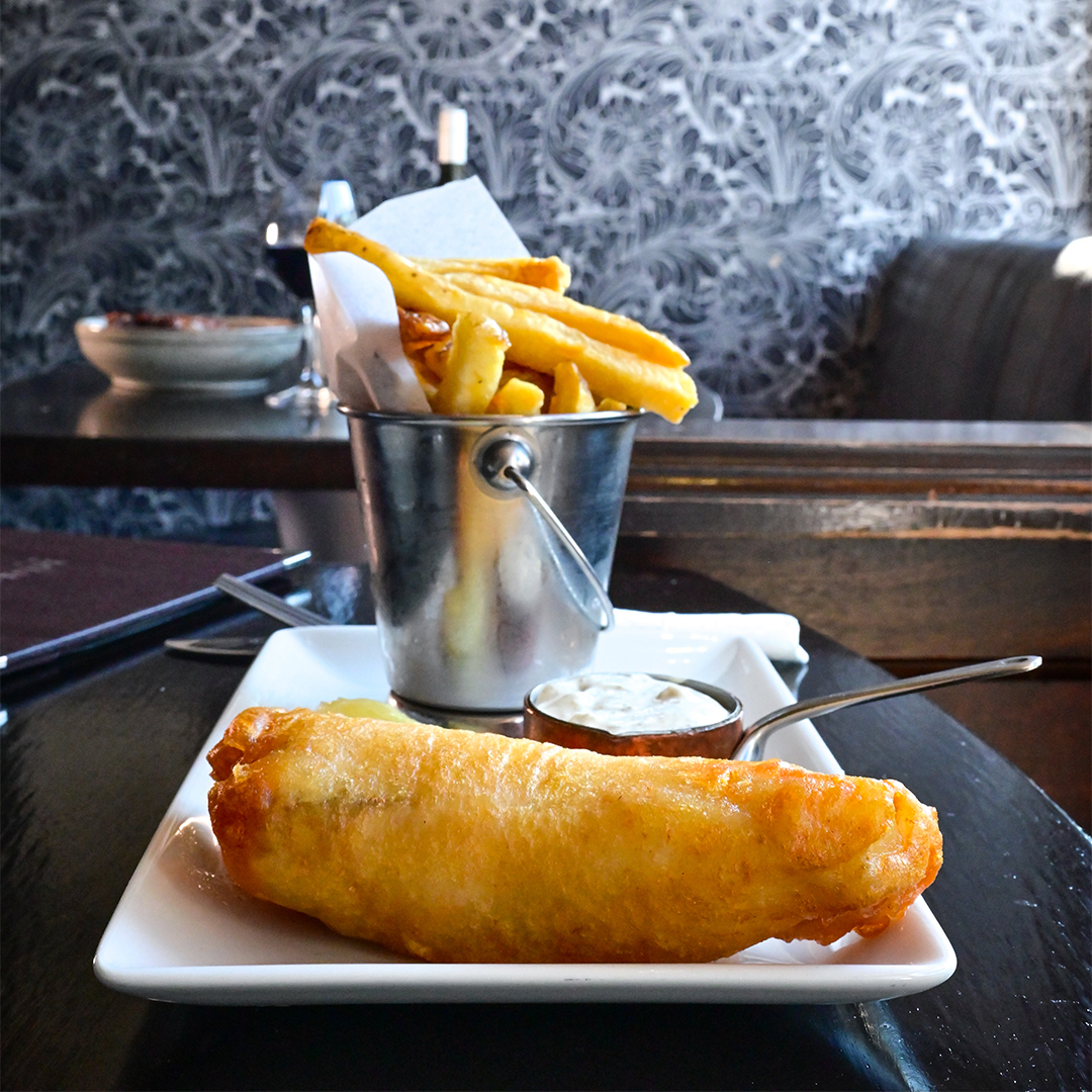 MulligansD4's tweet photo. Feeling the mid-week slump? π΄
Why not take the night off cooking and yourself to a tasty dinner this evening at Mulligans D4?
Open from 5 pm π
#MulligansD4 #guinness #sandymount #bestfoodindublin #dineindublin #dublineats #dublinfood https://t.co/EnjwxfwrRu