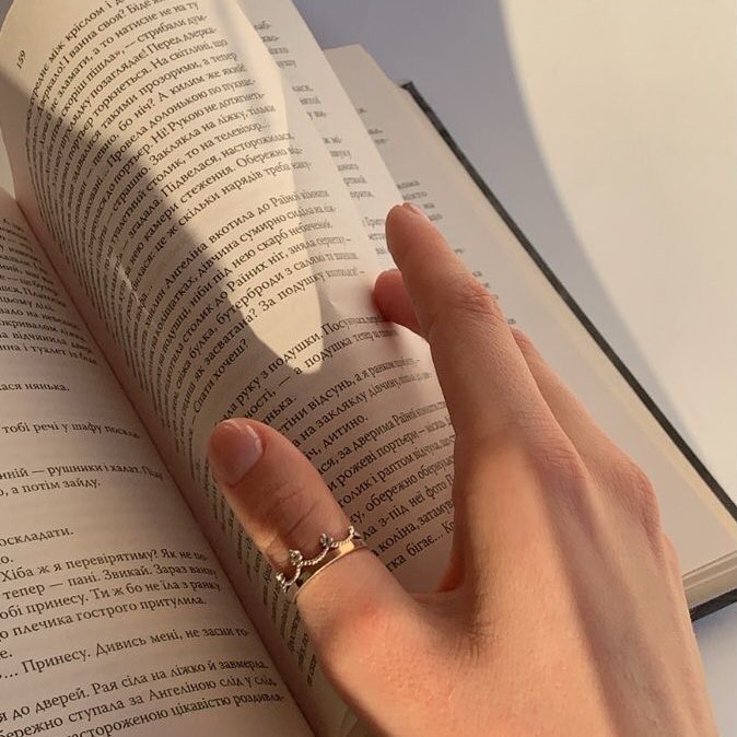 luxeshore's tweet photo. REKOMENDASI ‘ENGLISH BOOKS’ UNTUK PEMULA📚

— a thread https://t.co/M1pXg1kpRR