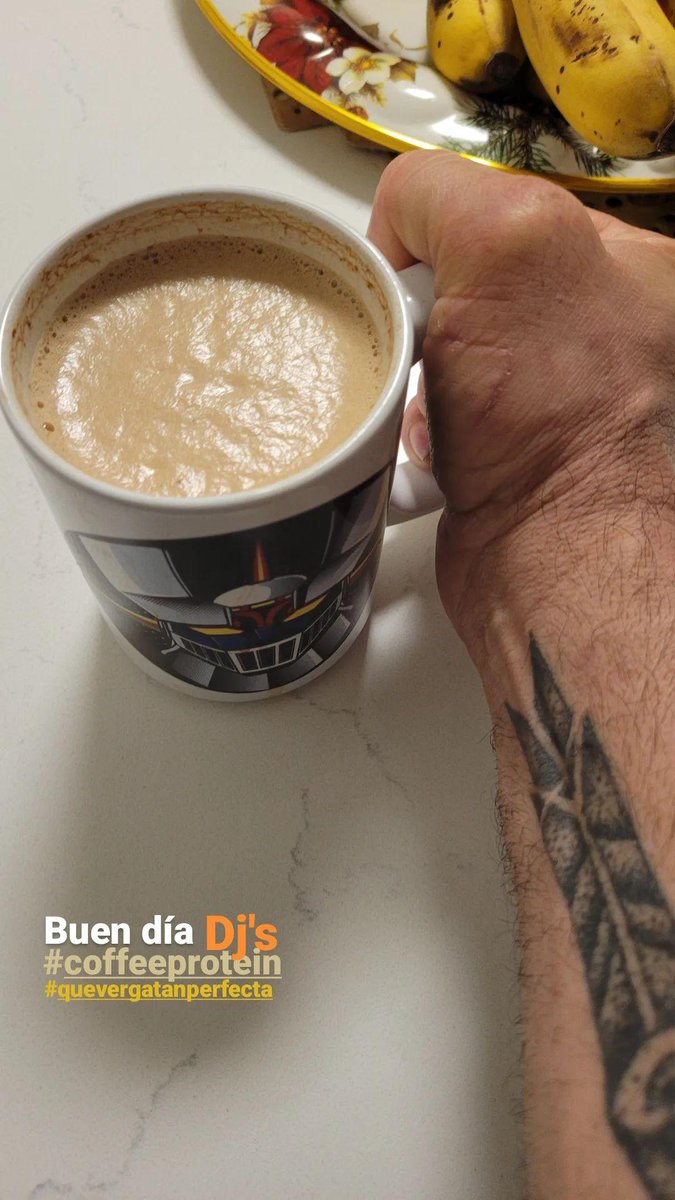 crespj21's tweet image. Buen dia, Feliz miércoles 
#coffeeprotein 
#quevergatanperfecta 
#joder