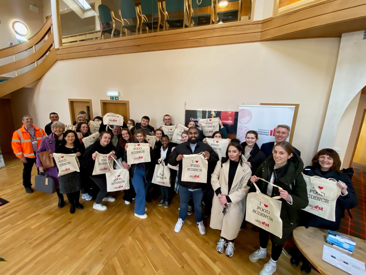 FoodBioGCU's tweet photo. Thank you @ifstnews @MacphieUK for the great careers launchpad event.....'lots of food for thought' for @FoodBioGCU students @CaledonianNews #FutureInFood https://t.co/kPeIUu6zIN
