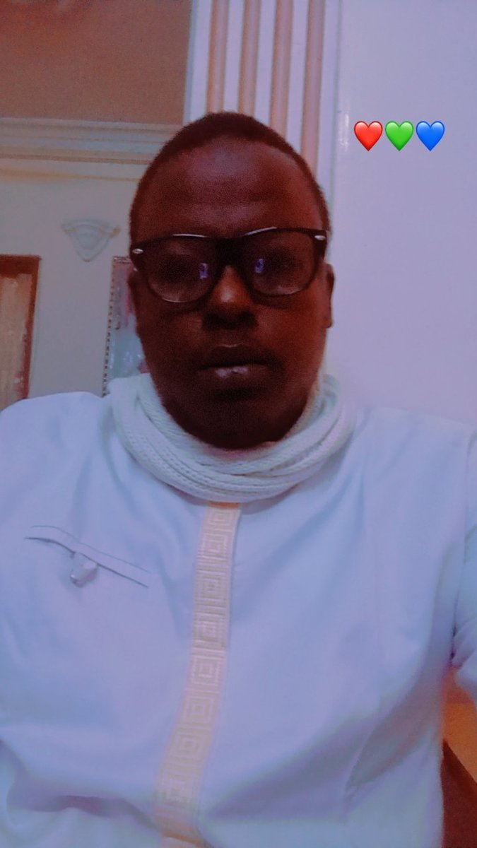SokhnaAbdoubou's tweet photo. Je voudrais à l’occasion de la 143e édition, souhaiter un bon #Appel à la communauté Layène.

Le thème de cette année est « La paix et le développement à la lumière des enseignements de Seydina Limamou Lahi ».
Le blanc pour blanchir les #cœurs. La #Noum au RV à Yof https://t.co/ipsB7bHFNC