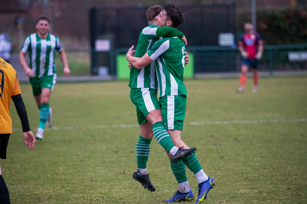 ChiCityFC's tweet image. 🔜 𝙉𝙚𝙭𝙩 𝙐𝙥

🆚 @beckenhamtownfc 
📅 Saturday 25th February
🏟 Oaklands Park
⏰ 3pm KO
🏆 @IsthmianLeague 
🎟 Adults £10, Concessions £5, Students/16-18s £3, Under-16s £1

#UpTheChi 🟢⚪️