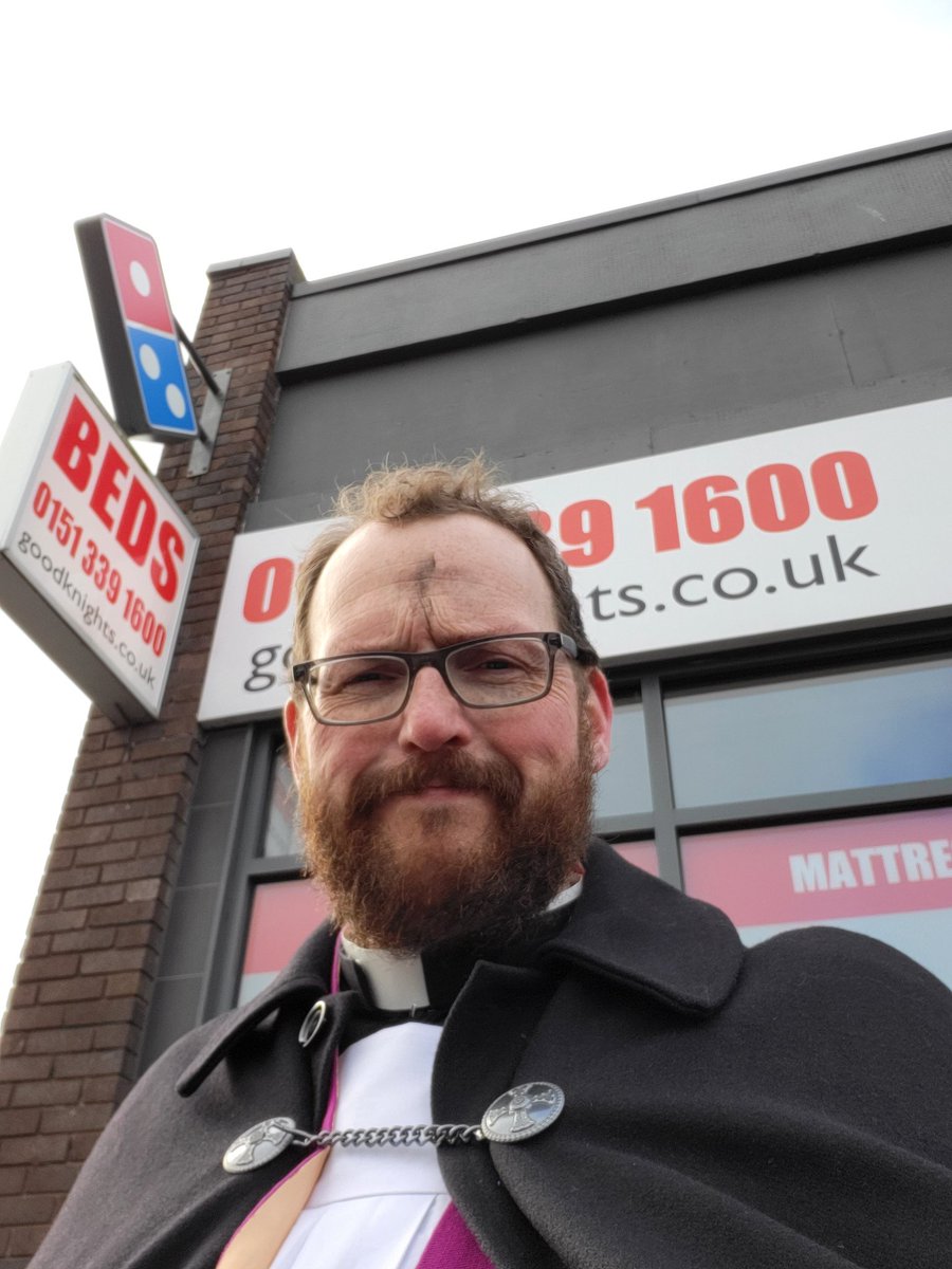 markturner79's tweet photo. Cracking on with being in the parish and offering ashes in Little Sutton. What a gift it is to be a parish priest https://t.co/zjyoHHDkOw