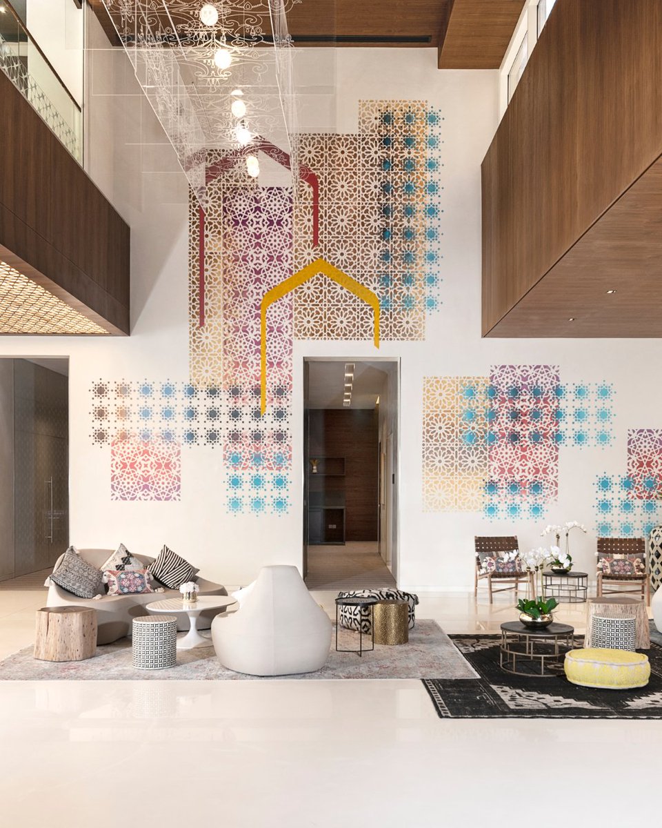 waslgroup's tweet photo. Experience modern comfort and convenience at its finest at Hyatt Place Dubai, wasl district -  where every stay is designed to exceed expectations.

انعم بالراحة المطلقة والمراقف الحديثة في فندق حياة بليس دبي في حي وصل، حيث تجربتك تفوق توقعاتك.

#thisiswasl #wasl #dubai #hyatt https://t.co/zDvtGPOmra
