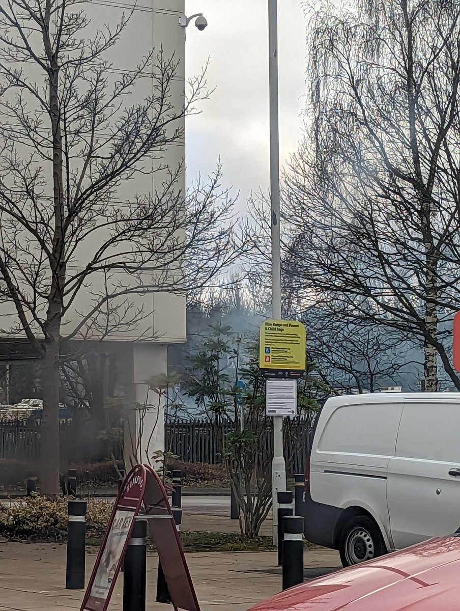 hypnosheffield's tweet photo. Are companies allowed to burn big piles of old tyres? It stinks and is thick black smoke. behind #tescos abbeydale road https://t.co/TMw1B3yF5h