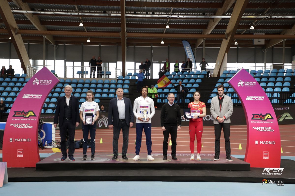 atletismoRFEA's tweet photo. #DNAMadrid 🇬🇧🇮🇪🇪🇸🇵🇹🇫🇷🇨🇿

🥇🇬🇧
🥈🇨🇿
🥉 🇪🇸 

Nuestro GRAN 👏👏👏  a los 6⃣ equipos

📺 https://t.co/09GH2hizcy
📊 https://t.co/ZJv8Bvusdu

 #EspañaAtletismo #PasiónPorCompetir #AthleticsWithAttitude https://t.co/PqyzLhS9Om