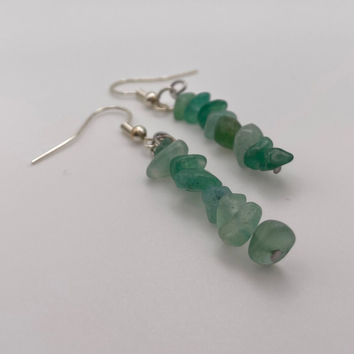 Green Aventurine - for luck and prosperity 💚🍀
Love wearing these to bring a little luck to my day💚
what’s your go-to crystal?
#crystaljewellery #crystalearrings #smallukbusiness #shopsmall #greenaventurine