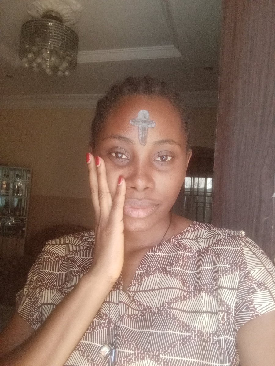 little_wondah's tweet photo. #hashyourash
#Lent2023 💜
#CatholicTwitter https://t.co/VRsSvWrIfi