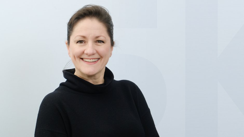 Skanska UK (@skanskaukplc) on Twitter photo Celebrating 20 years at Skanska and over 33 years in the construction industry, Executive Vice President, <a href="/Dowding2/">Katrina Dowding</a>, shares her passion for delivering projects that really make a difference for our customers. Read about her career journey here: bit.ly/3INx2Ad Celebrating 20 years at Skanska and over 33 years in the construction industry, Executive Vice President, <a href="/Dowding2/">Katrina Dowding</a>, shares her passion for delivering projects that really make a difference for our customers. Read about her career journey here: bit.ly/3INx2Ad