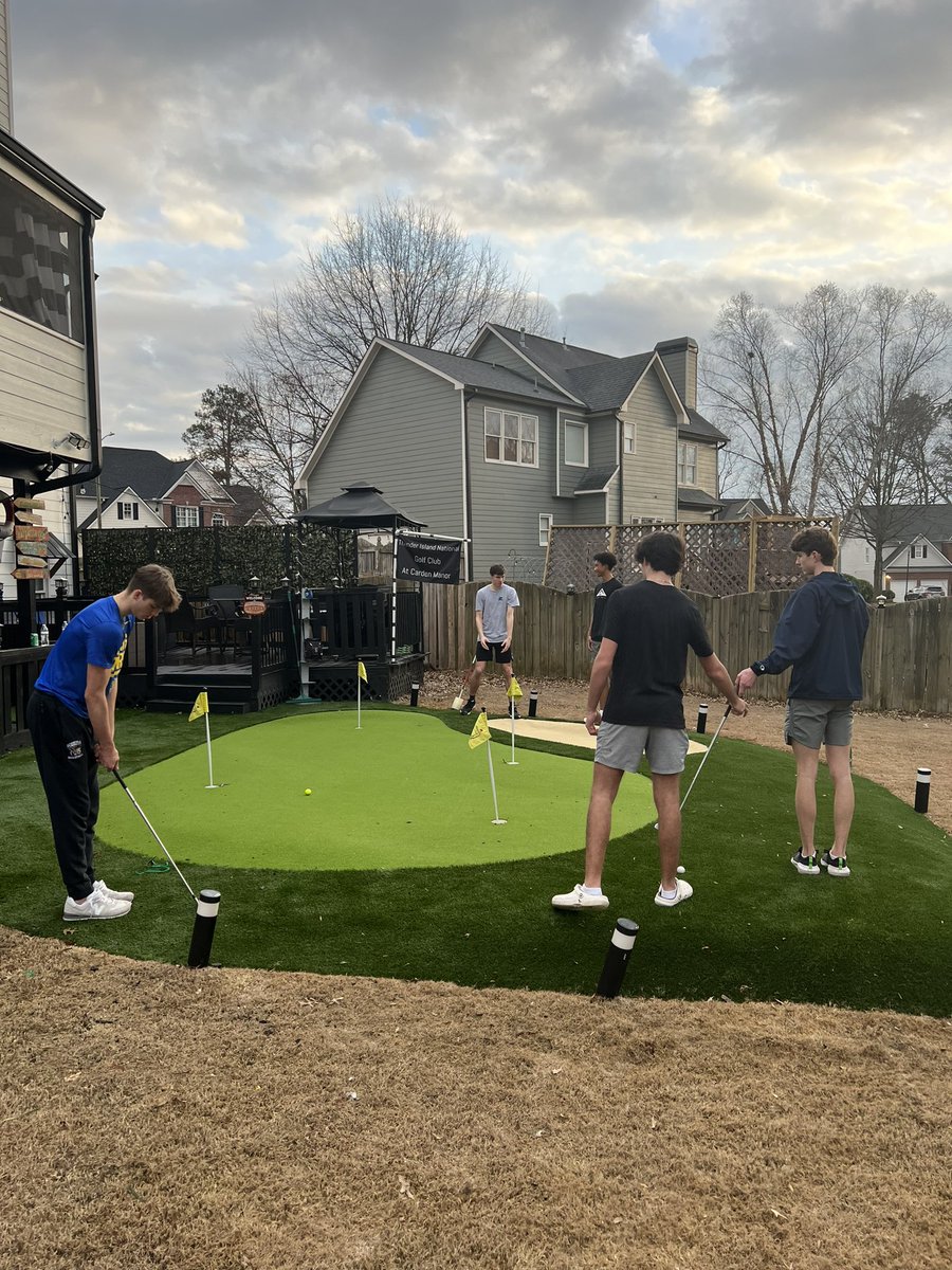 starhoopgeneral's tweet photo. Had a great time with my @SequoyahHoops guys as we have a Pre-State tourn Pizza Party at the Epic Mancave&amp;Thunder National at Carden Manor. Gotta get those guys ready to compete. #culture #team #MAPMAD https://t.co/8LbdfoMs4J