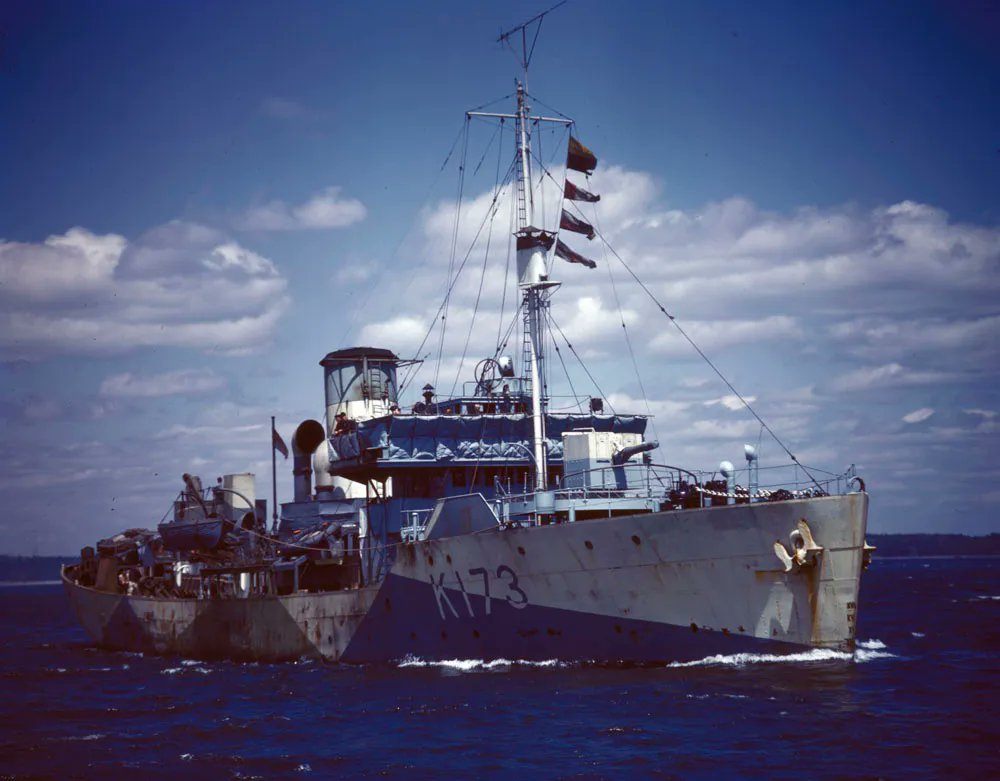 JunoBeachCentre's tweet photo. #OnThisDay 1943 @RoyalCanNavy corvette HMCS Weyburn struck a mine off Cape Spartel, near Tangier and the Strait of Gibraltar.

The mine had been laid three weeks earlier by U-118. Its explosion and subsequent explosions of the corvette's depth charges cost the lives of 8 sailors. https://t.co/phCDPvIdbB