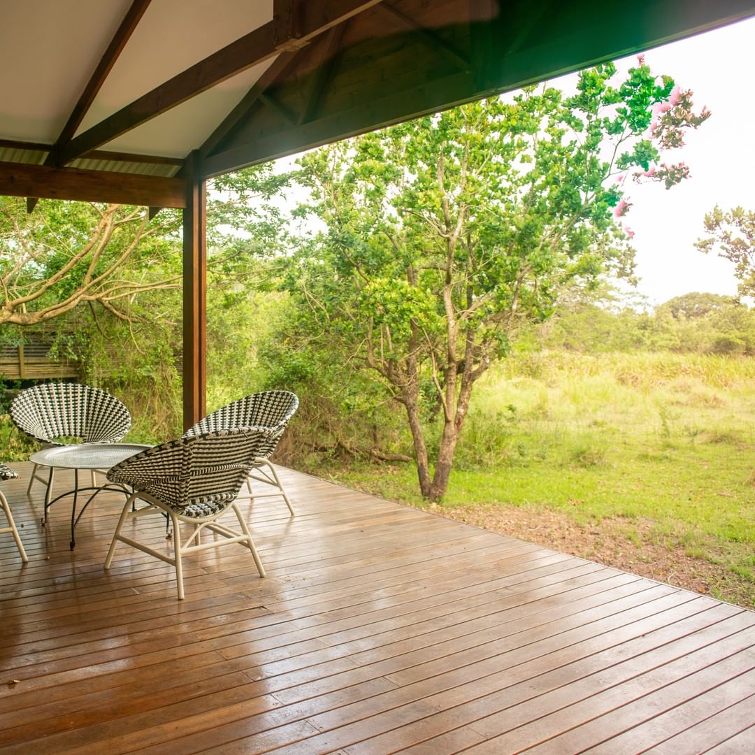 AfricanSafariC2's tweet photo. 📍Makakatana Bay Lodge 
Our minimalistic, zen spirited rooms take away any distractions to allow the outdoor energy to flow inside.

https://t.co/PsD6ZClxp0

.
.
.

#makakatana #makakatanabaylodge #safari #africansafaricollective #openspaces #WithPuropose #luxurylodge https://t.co/Ff8JzNllhL