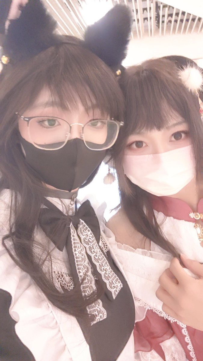 来几张合照吧~~
@xinerxinerxiner @Ruka_hanfu
还有嘉琪和偶遇的蔷薇大佬~~ https://t.co/SRJydWiGYc