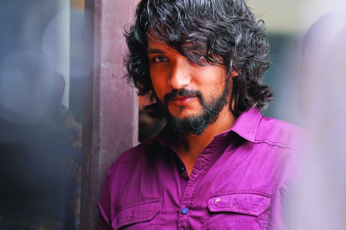 GkCrazyfans's tweet photo. #PathuThala #GauthamKarthik #GK14 Look🔥
@Gautham_Karthik

#SilambarasanTR | #ARRahman https://t.co/Zqe4Yg40DU