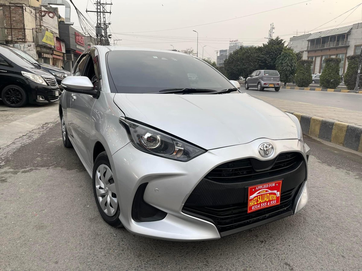 HsmMotors's tweet photo. #Toyota_Yaris_G_Package_1.0
Model 2020 Punjab Registered 2022
Only 11000km driven Genuine Mileage
Total Genuine with Verifiable Auction
#Front_radar_with_anti_collision #Push_start
#Full_Multimedia_steering #Lane_assist
9ββ Lcd with back camera
#Traction_control #Eco_mode https://t.co/JQfG4ihaAt