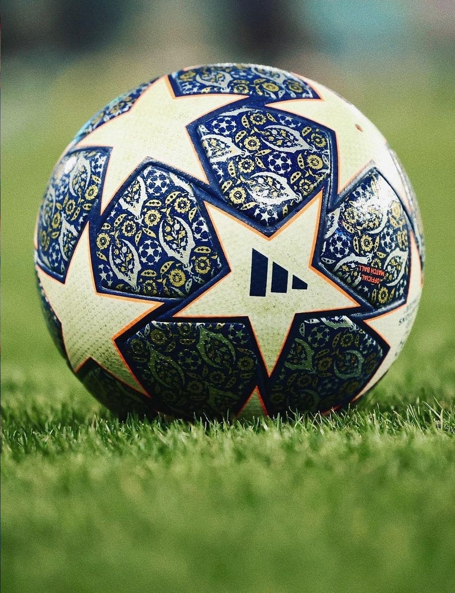 🚨 COMPETITION TIME 🚨 Giving away a brand new @adidasZA Pro Istanbul Match Ball for the knockout stages of the UEFA Champions League. To enter ⬇️ 1 - RT this tweet 2 - Follow me and @adidasZA 3 - Tell us who's winning the #Champions League Winners announced at 1pm tomorrow