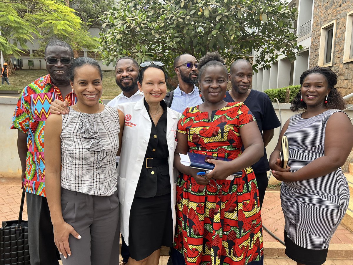 DrBeaMD's tweet photo. #ICSBCS team in Kampala, Uganda 🇺🇬 #breastcancer #research #CapacityBuilding #LMIC #Africa #breastsurgeons #pathologist @WCMSurgery @WCM_MeyerCancer @LANewmanMD @Boateng0207 https://t.co/OxZzWav1e7