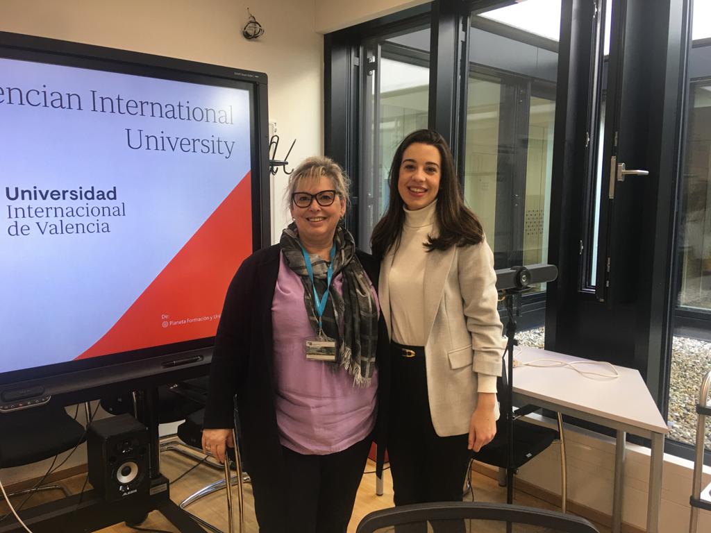 UniversidadVIU's tweet image. 🎓Nuestra responsable de Calidad Académica e Innovación de Títulos, @brizatica, se encuentra esta semana en la University of Education Lower #Austria, becada con el programa @EUErasmusPlus.