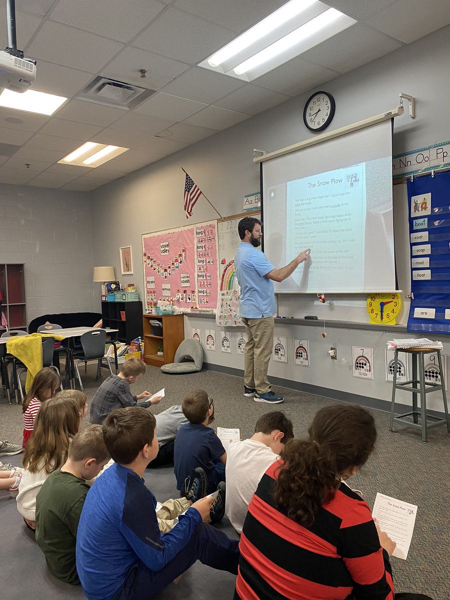 mrspruittfirst's tweet image. Letterland with Mr. Clayton’s class is always fun! We are working on vowel teams. @MillsRiverSch #heretofly