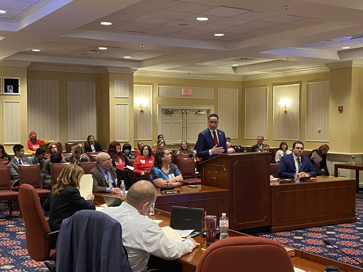 Proud to have introduced Child Access Prevention legislation here in MD. Safe storage continues to be a pressing public health/safety issue – especially post Bruen / Heller. 1/3