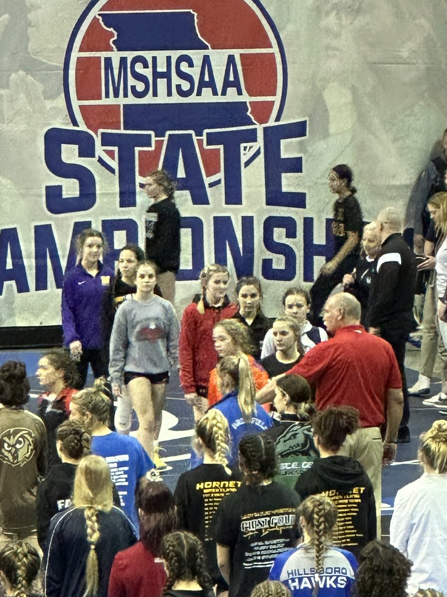 CoachHoskins59's tweet photo. Grand March!  Let’s Go Wildcats!  God luck today to Lillie, Bri, and Gracie! https://t.co/wEhPxBLe0b