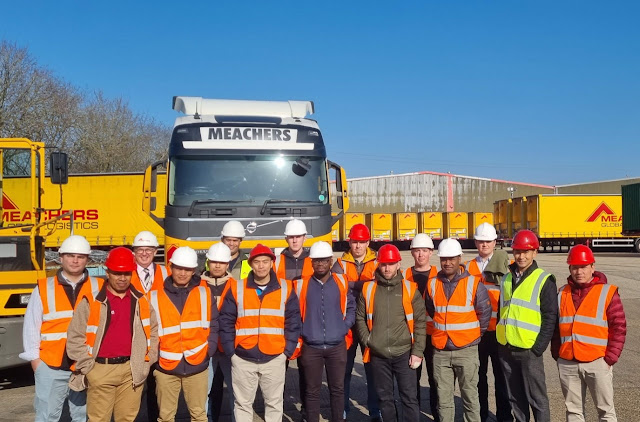 TruckingJobsUK's tweet image. Military students complete commercial logistics recce at Meachers dlvr.it/Sjqv1W #FleetNews #HaulageNews