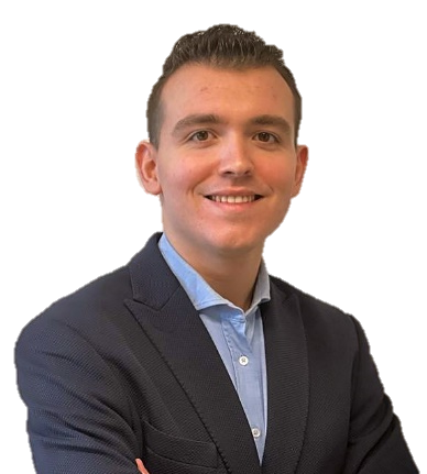 raadburen's tweet photo. Volgens Julian van Blijderveen, raadslid voor @vvdburen, is het belangrijk dat je midden in de samenleving staat én dat je de problemen kent die onder inwoners leven. "Ik vind het mijn taak deze zorgen bespreekbaar te maken in de raad." 

Meer lezen?👉https://t.co/8asRwc44tU https://t.co/mrBKfHzw1N
