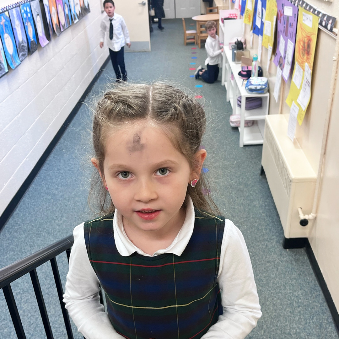 LittleFlowerSc6's tweet photo. Msgr. Vaghi taught us about prayer, fasting, and almsgiving. We received our ashes. We are ready for Lent 2023. ✝️ #CardinalCommunity #ADWcommUNITY #AshWednesday #firstdayoflent https://t.co/M6nieLLcZ7