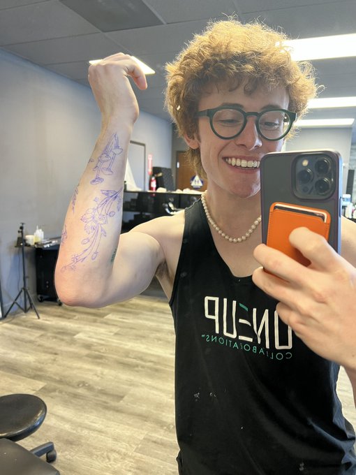 Starting my sleeve today ?? https://t.co/l3tqZJoiLC