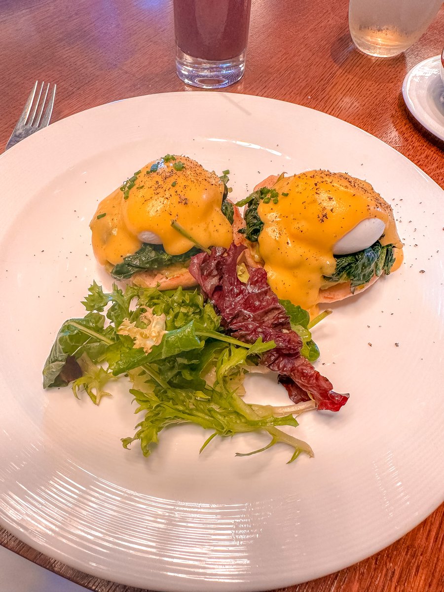 Cruise_118's tweet photo. Brunch forms a key part of every day on board @virginvoyages #ValiantLady –and why not!Our highlight has to be The Wake brunch.Not only is the venue stunning with views out across the wake but it serves truly incredible food and great service. Top tip-you must try the crêpe cake! https://t.co/DV2b4HKRP5