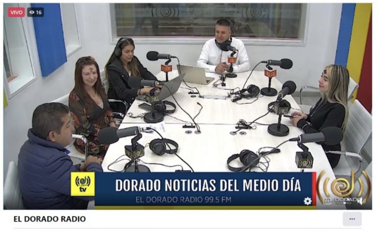 SecFPublicaCund's tweet photo. Los Secretarios de Despacho @PaulaOspinaF, Evelia Escobar, @ErikaSabogalC y Jahir Hernández estuvieron en @ElDoradoRadioCo invitando a los ciudadanos a aportar con sus donaciones a la campaña #IluminandoVidas para electrificar hogares en #Cundinamarca ¡Sigue donando 😉!
3/3 https://t.co/sMmB3IzPnb