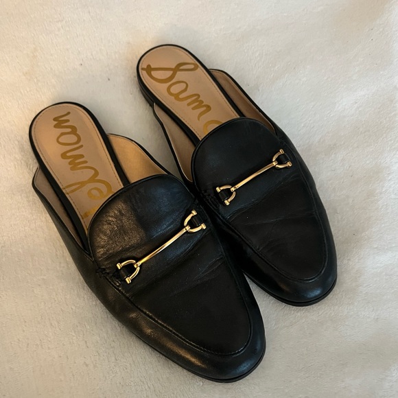 SenecaCreek's tweet photo. So good I had to share! Check out all the items I'm loving on @Poshmarkapp from @KimABo #poshmark #fashion #style #shopmycloset #samedelman #redcamel: https://t.co/4oe0e0prOC https://t.co/E24tbaYeFB
